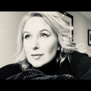 Meet your Posher, Sandy